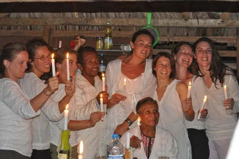 Filles_mission_c_cile