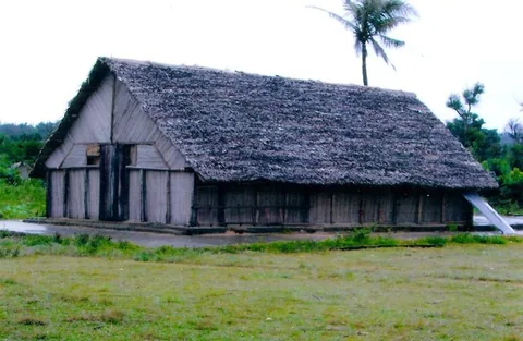 ECOLE_DE_SANTAHA_001